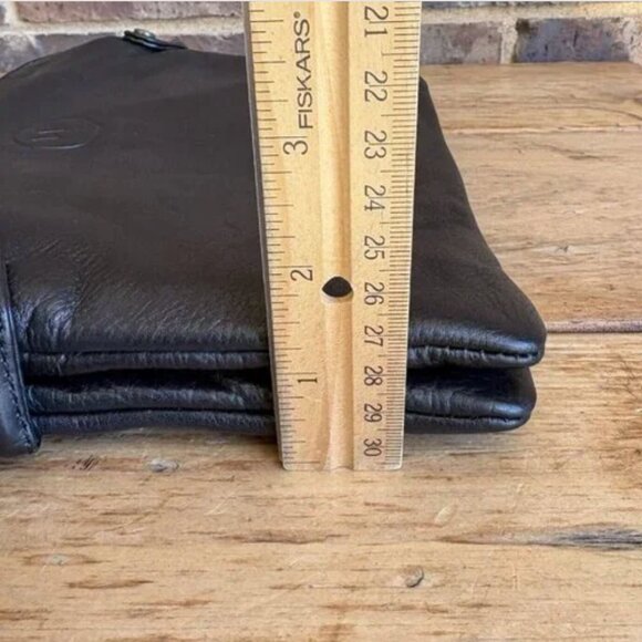 Wanderers Travel Co. The Venetian Grande Passport Crossbody Purse Black Leather - Picture 10 of 11